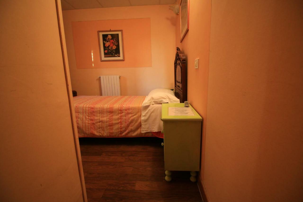 Locanda Del Principe Soriano nel Cimino Luaran gambar