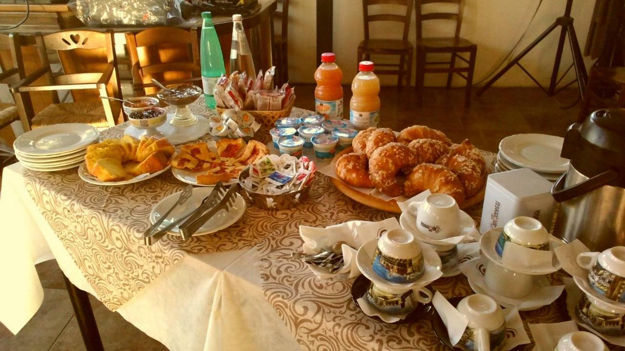 Locanda Del Principe Soriano nel Cimino Luaran gambar